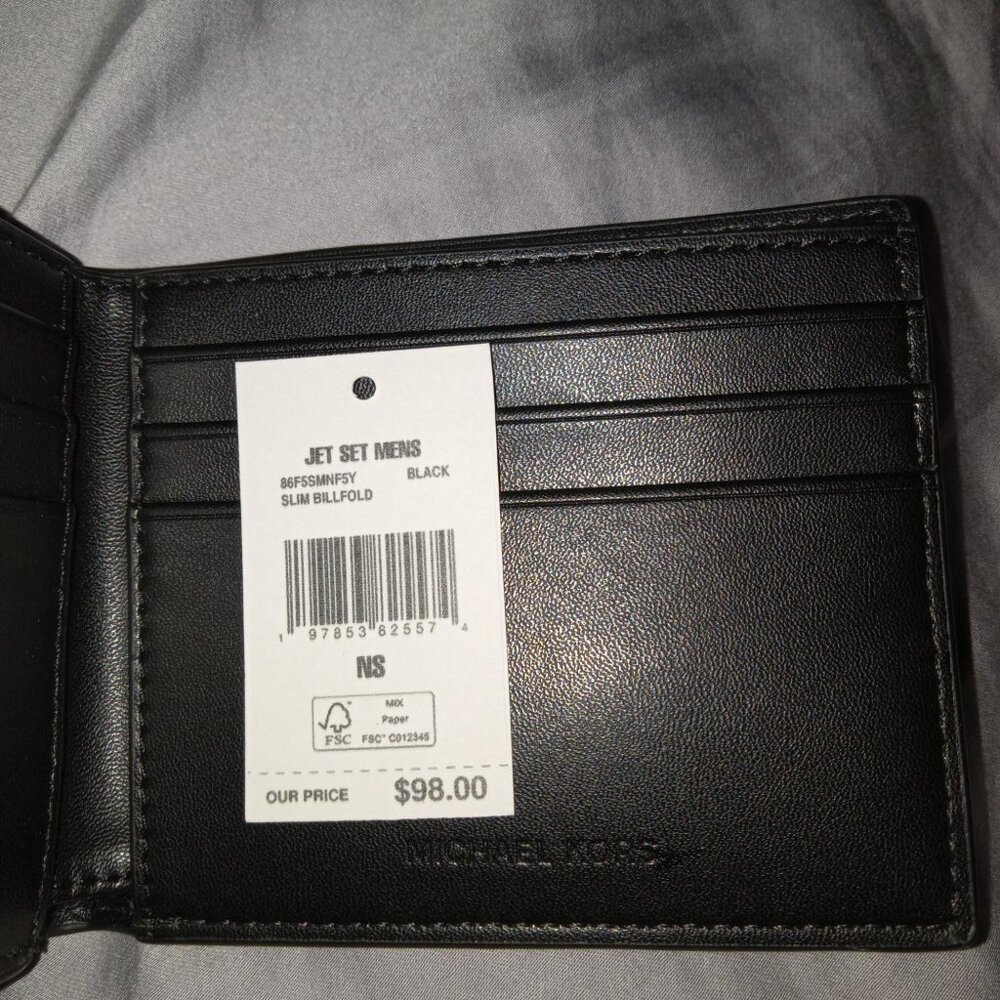 Micheal Kors Men's Wallet - Picture 2 of 5